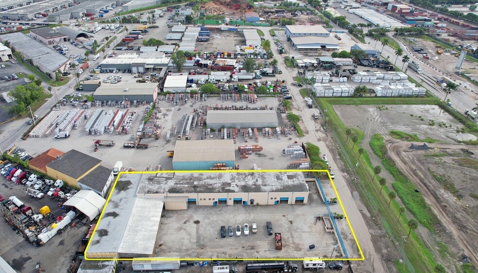 9165 NW 96th St, Medley, FL for sale - Building Photo - Image 2 of 16