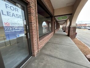 401-499 Lake Cook Rd, Deerfield, IL for lease Building Photo- Image 2 of 2