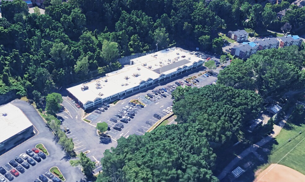 875 Saw Mill River Rd, Ardsley, NY for lease - Building Photo - Image 2 of 10