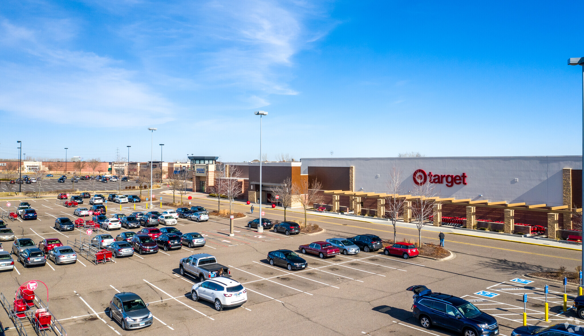 7100-7200 Valley Creek Plz, Woodbury, MN for lease Building Photo- Image 1 of 22