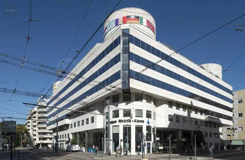 Office in Lyon for sale Building Photo- Image 1 of 11