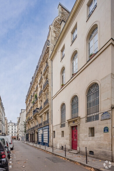 11 Rue Du Perche, Paris à louer - Photo du bâtiment - Image 2 de 3