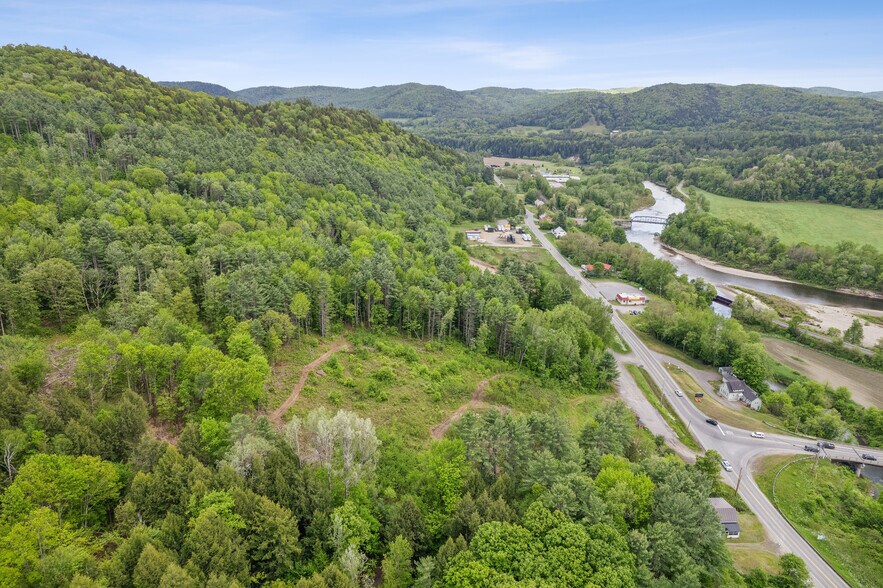 5894 VT 14, South Royalton, VT à vendre - Aérien - Image 2 de 12