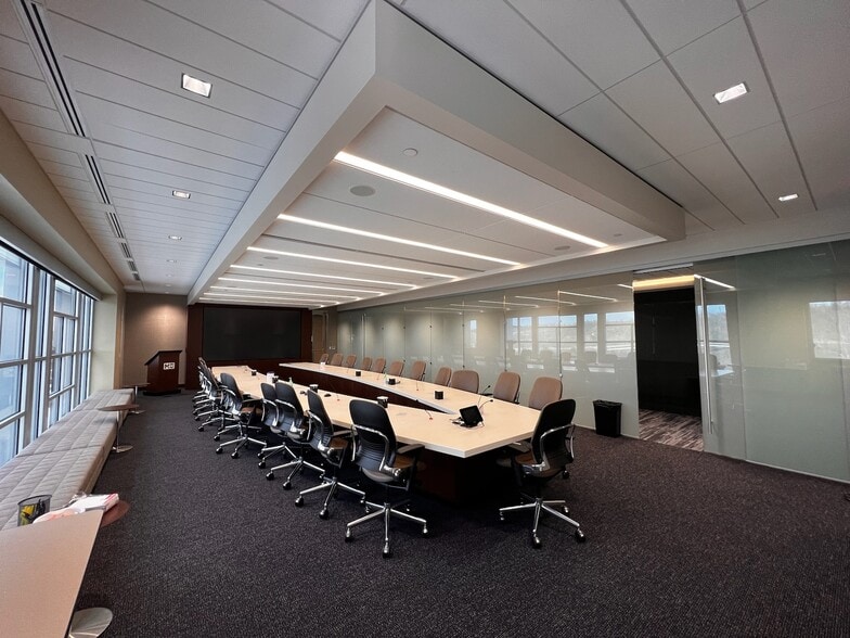 1001 Horizon Vue Dr, Canonsburg, PA for lease - Interior Photo - Image 3 of 9