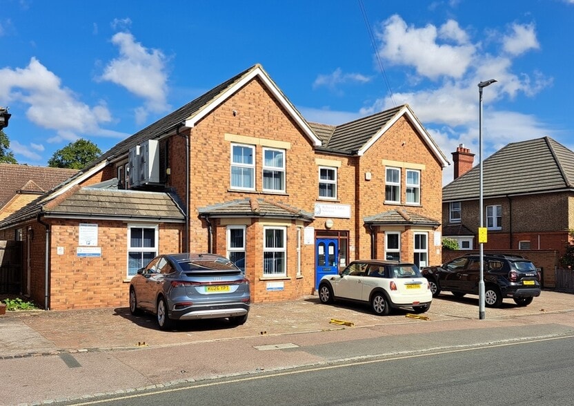 1 The Avenue, Flitwick à vendre - Photo du bâtiment - Image 2 de 4