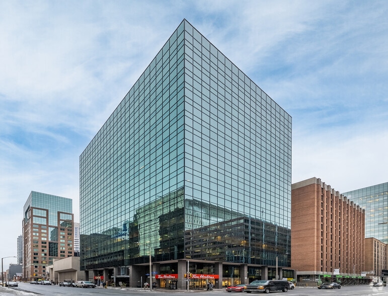 100 Metcalfe St, Ottawa, ON à louer - Photo du bâtiment - Image 1 de 17