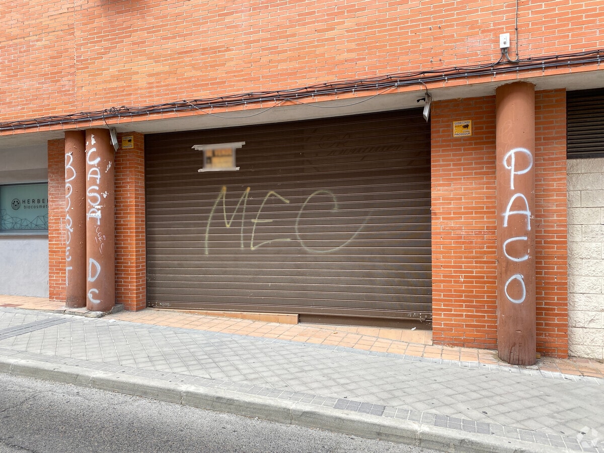 Calle de Rosario Romero, 23, Madrid, MAD 28029 - Unité Puerta 03 - - Photo intérieure - Image 2 of 2