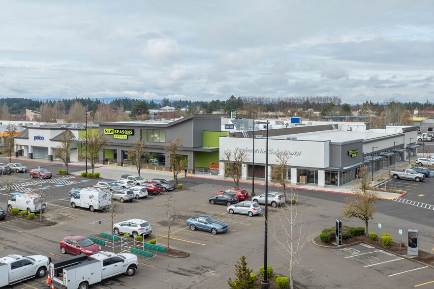 17960-18200 NW Evergreen Pky, Beaverton, OR à louer - Photo du bâtiment - Image 1 de 26