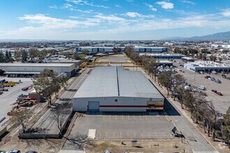 10820 Hemlock Ave, Fontana, CA - AERIAL map view