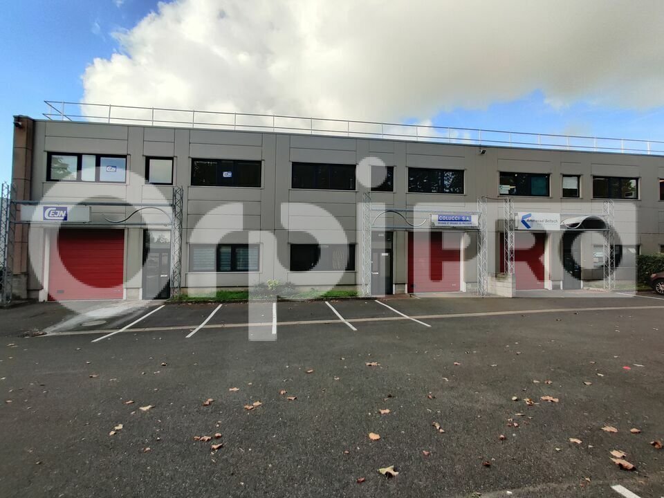 Flex in Bondoufle for lease Building Photo- Image 1 of 5