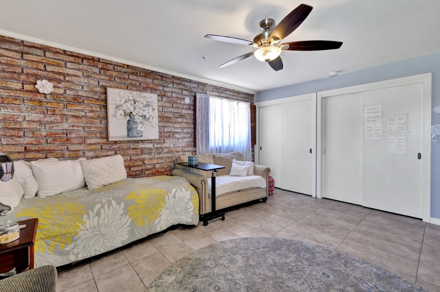 1625 N Cherry Cir, Mesa, AZ for sale - Building Photo - Image 3 of 28
