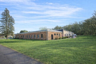 Plus de détails pour 40 Nickerson Rd, Ashland, MA - Industriel à louer
