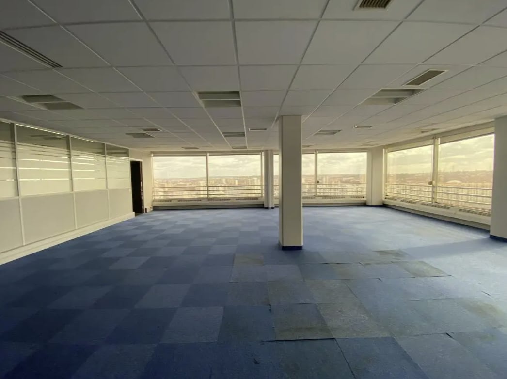 Office in Rosny-sous-Bois for lease Building Photo- Image 1 of 5