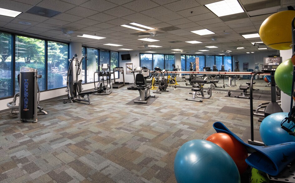 5511 Capital Center Dr, Raleigh, NC à louer - Photo intérieure - Image 3 de 57