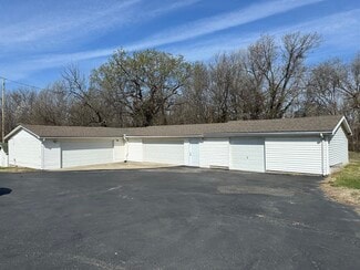 More details for 708 W Fort Scott St, Butler, MO - Retail for Sale