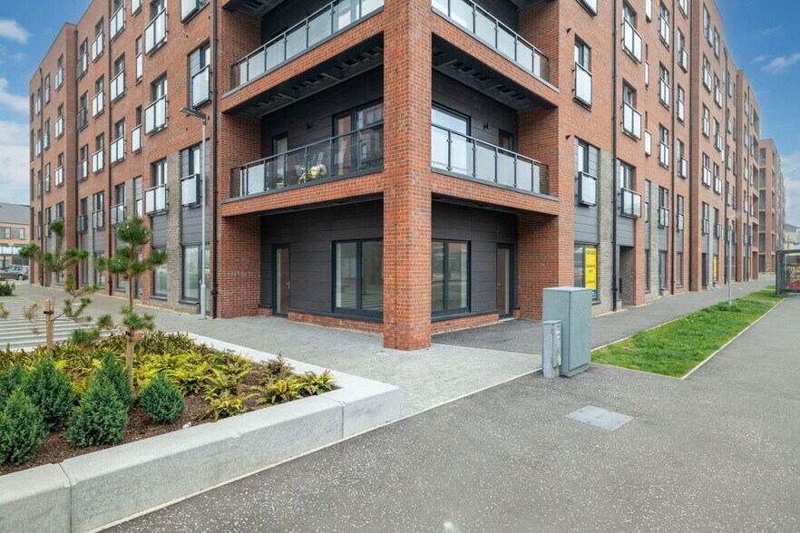 Waterfront Plaza, Edinburgh à vendre - Photo du bâtiment - Image 3 de 15