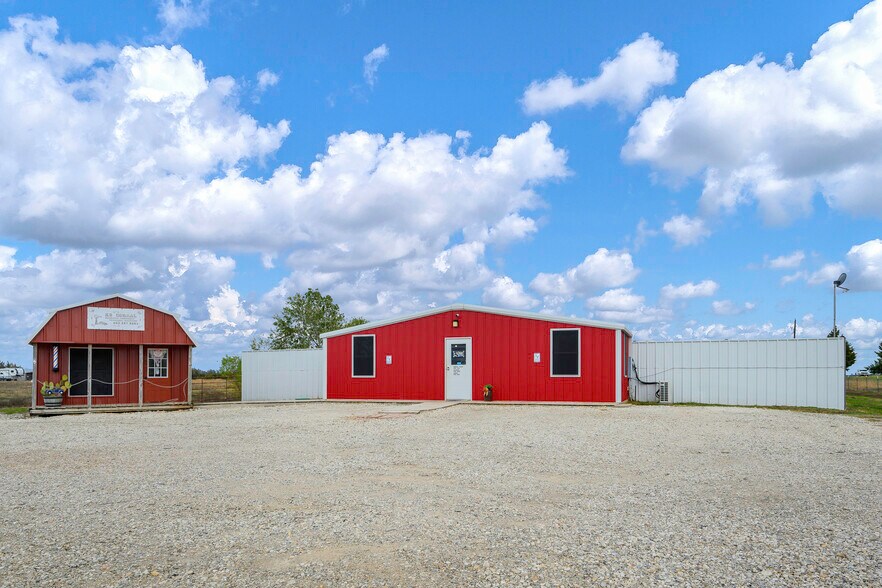 10963 E US Highway 82, Windom, TX à vendre - Photo du b timent - Image 3 de 22