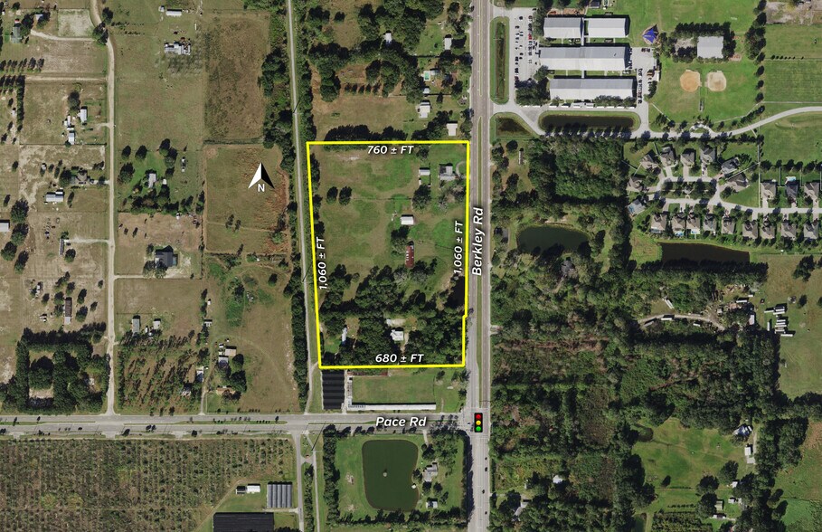 5161 Berkley Rd, Auburndale, FL à vendre - Photo du bâtiment - Image 2 de 8