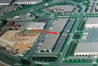 2100 Woodale Ave, Mounds View, MN - AERIAL  map view