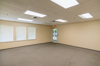401 Lesher Dr, Merced, CA for lease Interior Photo- Image 1 of 6