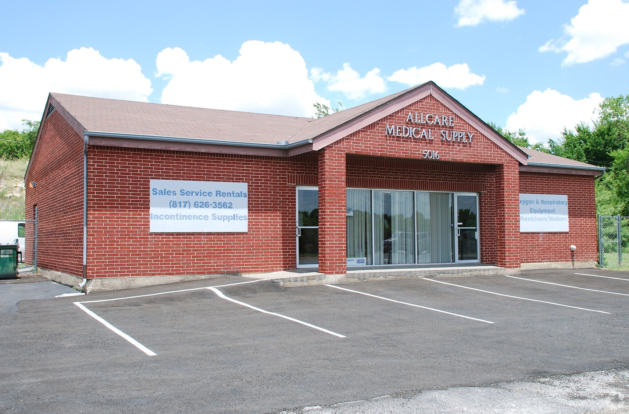 5016 Jacksboro Hwy, Fort Worth, TX à vendre Photo principale- Image 1 de 18