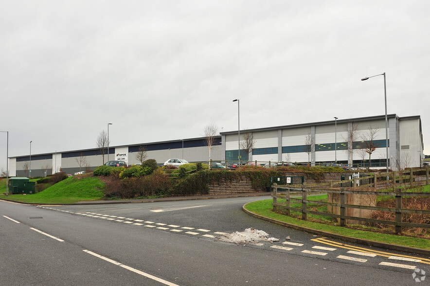 Hedera Rd, Redditch for lease - Building Photo - Image 3 of 4