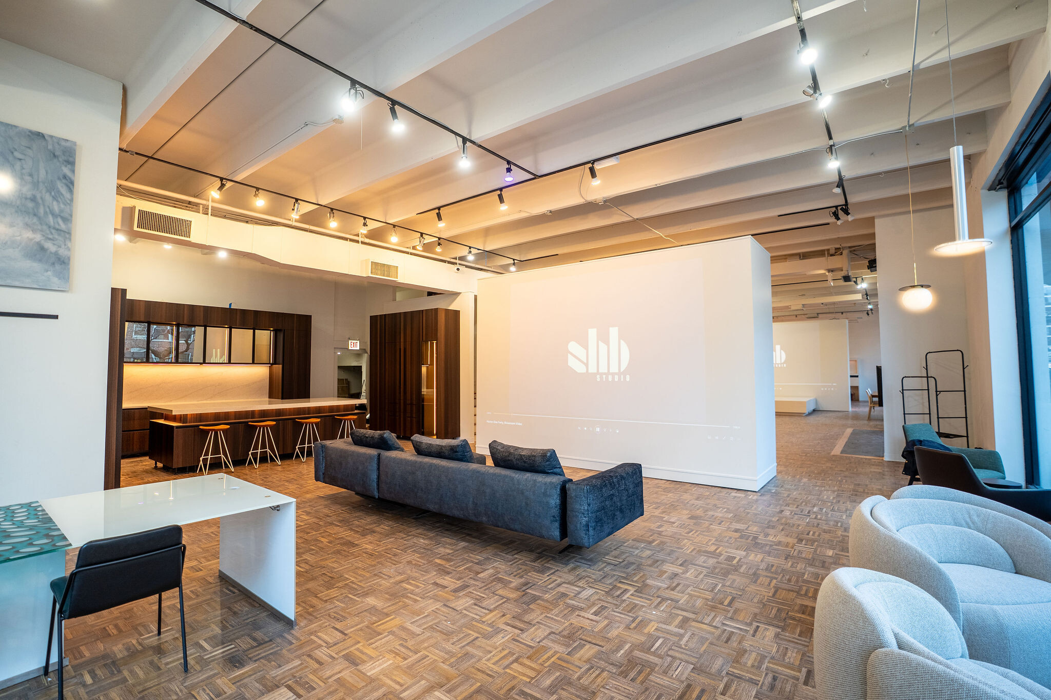 700 N La Salle St, Chicago, IL for lease Interior Photo- Image 1 of 4