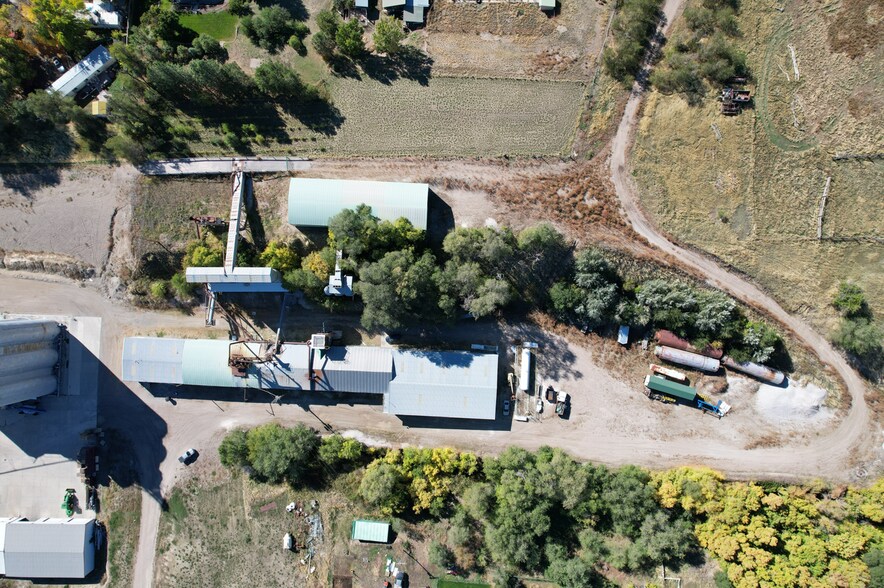 530 N 400 W, Malad City, ID à vendre - Photo du bâtiment - Image 2 de 22