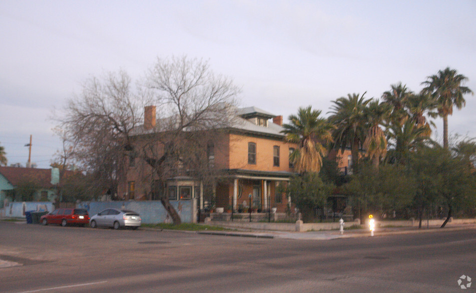 505 S 6th Ave, Tucson, AZ à vendre - Photo principale - Image 1 de 1