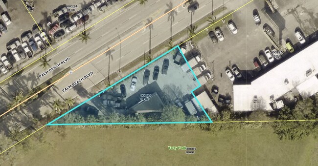 Plus de détails pour 3426 Palm Beach Blvd, Fort Myers, FL - Terrain à vendre