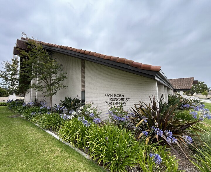 10400 Henderson Rd, Ventura, CA à vendre - Photo du bâtiment - Image 3 de 19