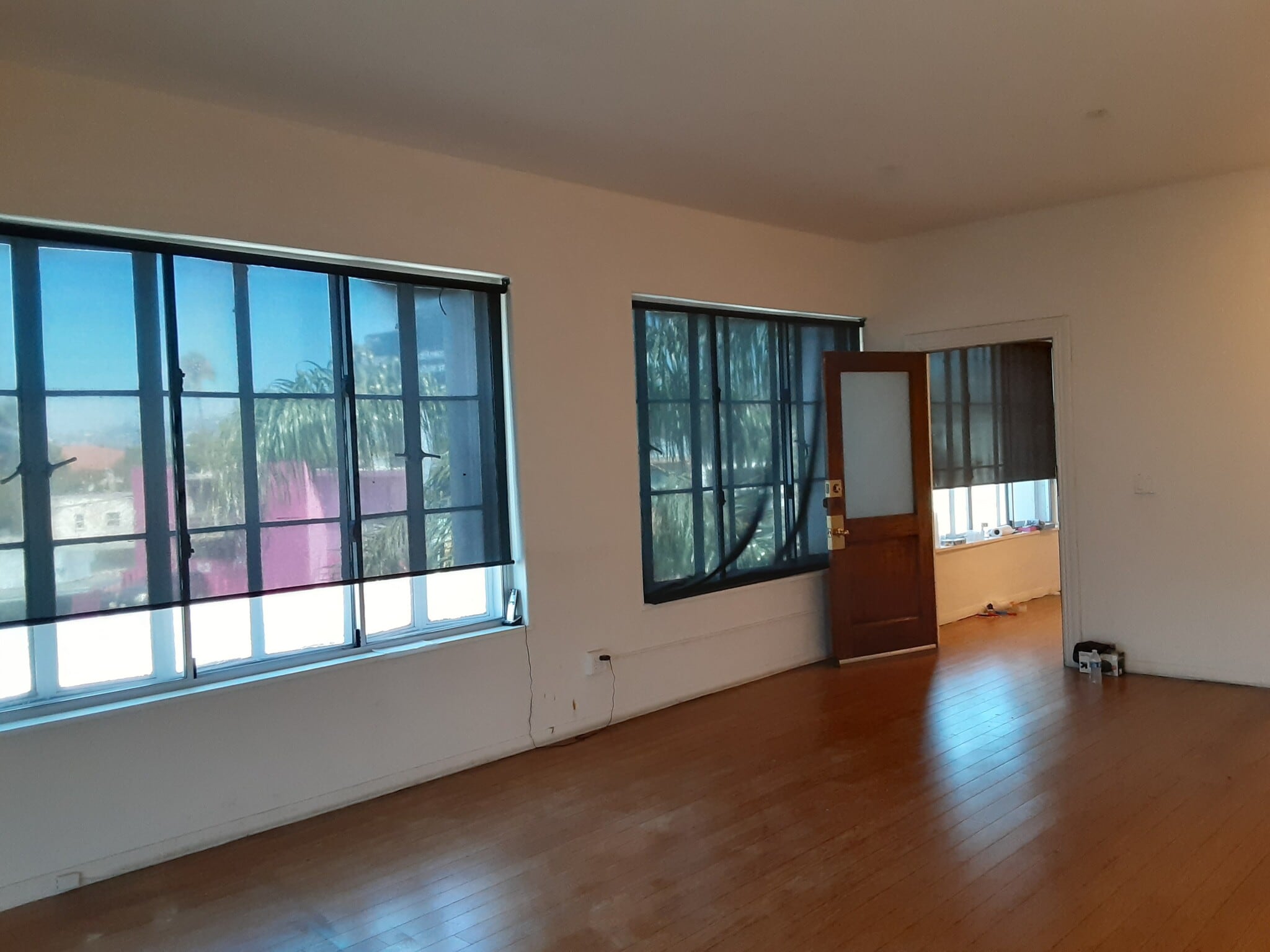 712-718 N La Brea Ave, Los Angeles, CA à louer Photo intérieure- Image 1 de 3