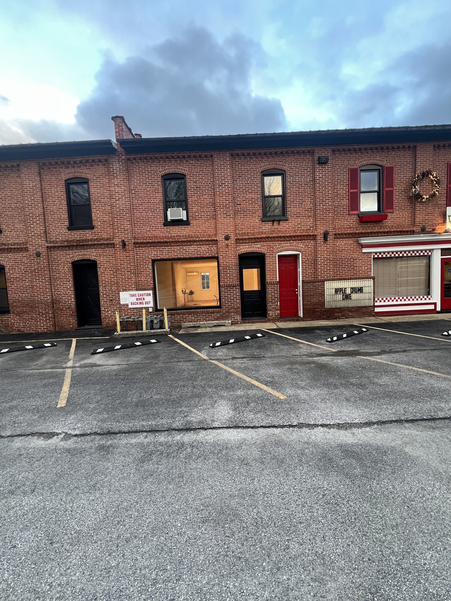 3397 North George St, York, PA for lease Primary Photo- Image 1 of 10
