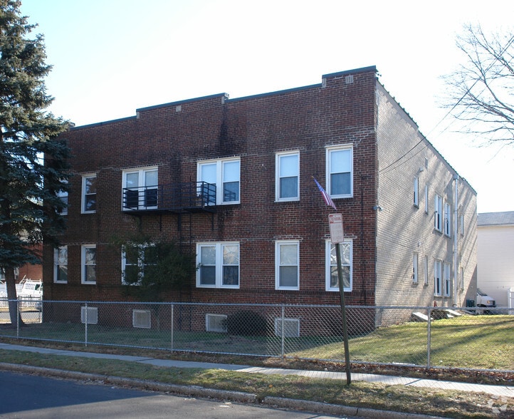 Linden and Rahway Portfolio portfolio of 3 properties for sale on LoopNet.ca - Building Photo - Image 3 of 3