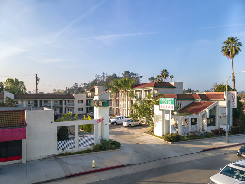 2720 W Valley Blvd, Alhambra, CA for sale - Primary Photo - Image 1 of 1