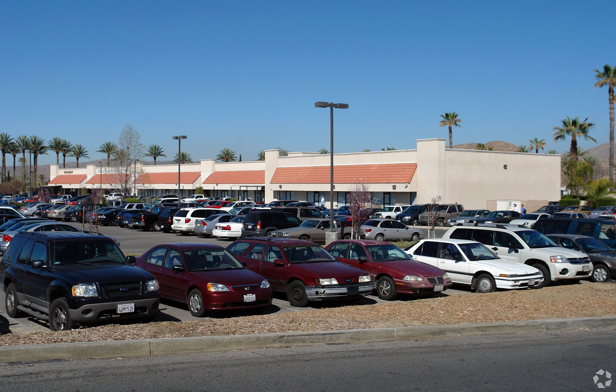3570 W Florida Ave, Hemet, CA for lease Building Photo- Image 1 of 13
