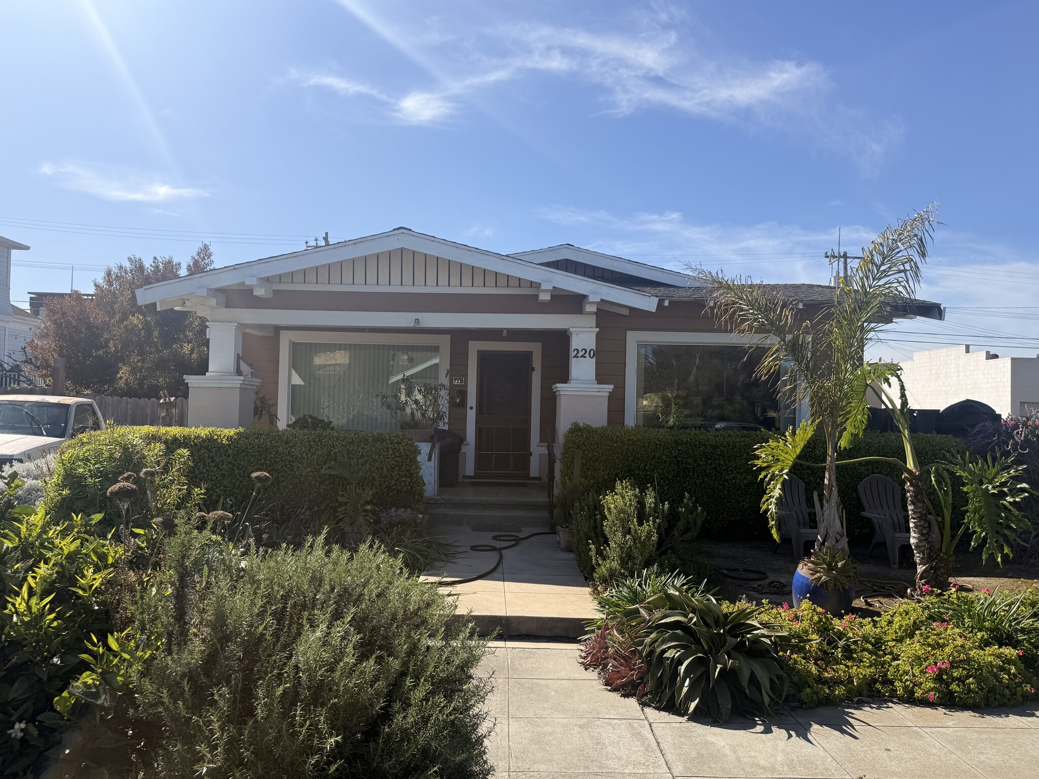 220 Pajaro St, Salinas, CA à vendre Photo principale- Image 1 de 7