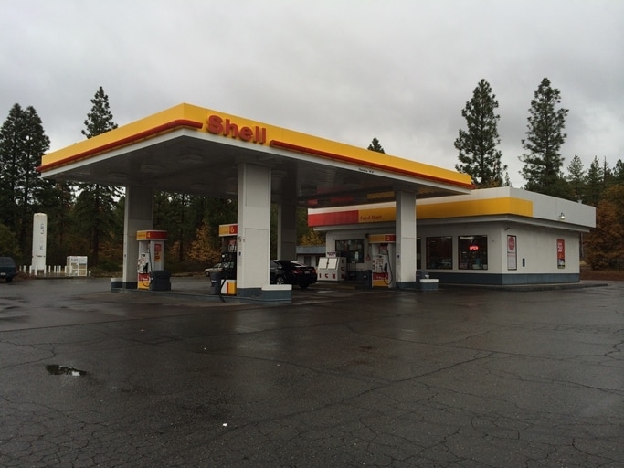 38389 State Highway 299 E, Burney, CA for sale - Primary Photo - Image 1 of 2