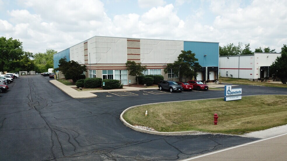 1851 Albright Rd, Montgomery, IL à vendre - Photo du bâtiment - Image 1 de 14