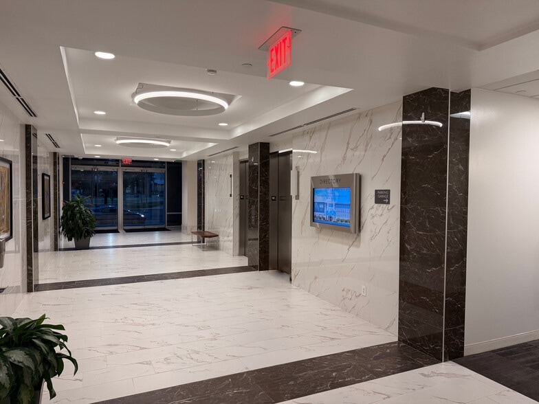 901 W 38th St, Austin, TX for lease - Lobby - Image 2 of 6