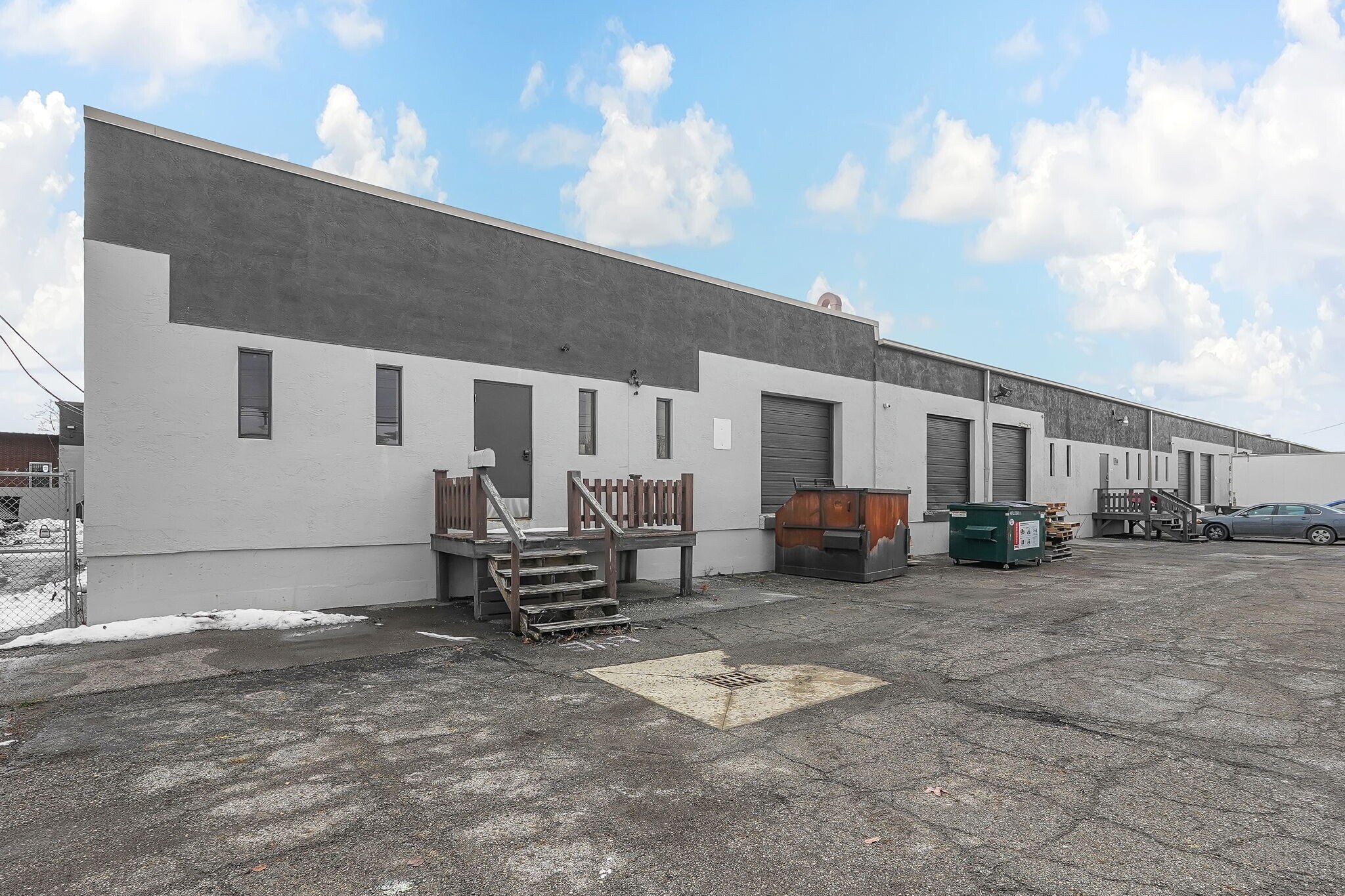 1150-1180 Corrugated Way, Columbus, OH for lease Primary Photo- Image 1 of 19