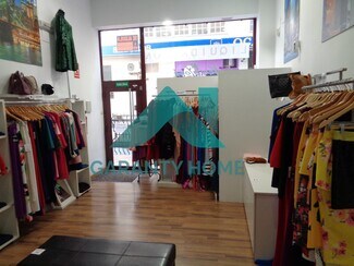 Plus de détails pour Commerce de détail à louer