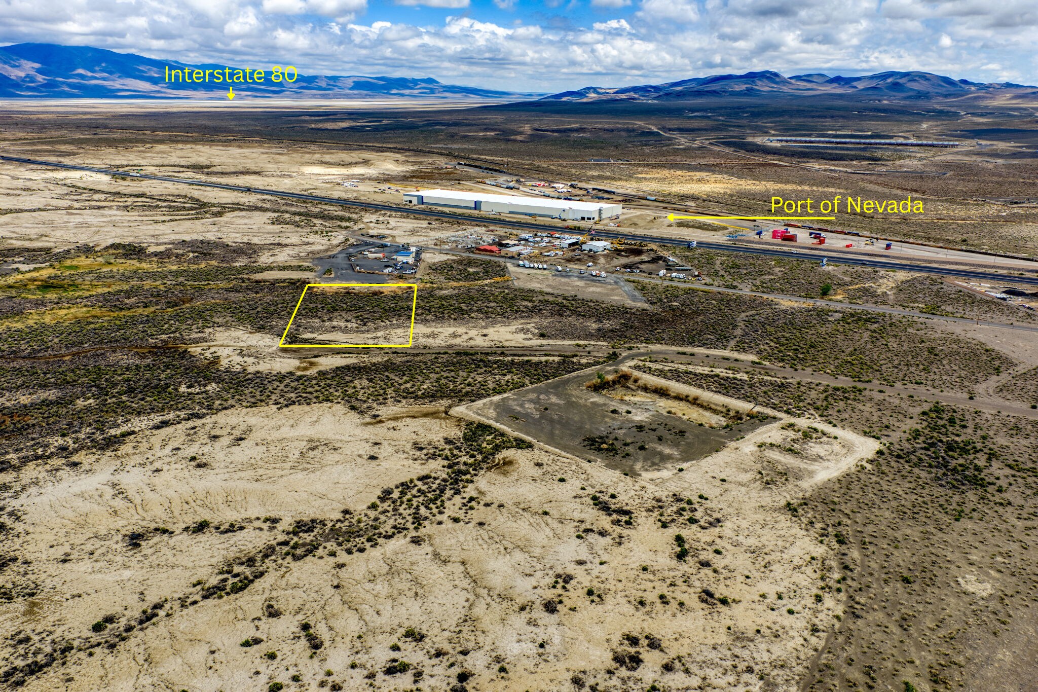 16978 Renewable Way, Hazen, NV à vendre Photo du bâtiment- Image 1 de 9