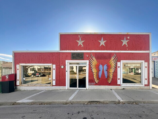 Plus de détails pour Building and Vacant Lot in Stony Plain – à vendre, Stony Plain, AB