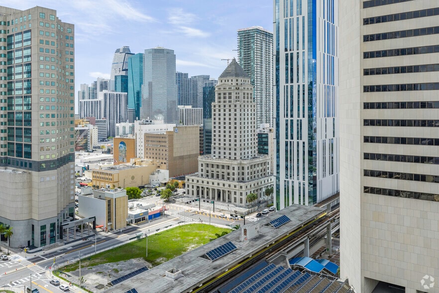 73 W Flagler St, Miami, FL for sale - Aerial - Image 3 of 3