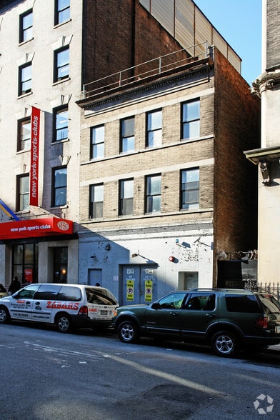 250 W 80th St, New York, NY for sale - Primary Photo - Image 1 of 2