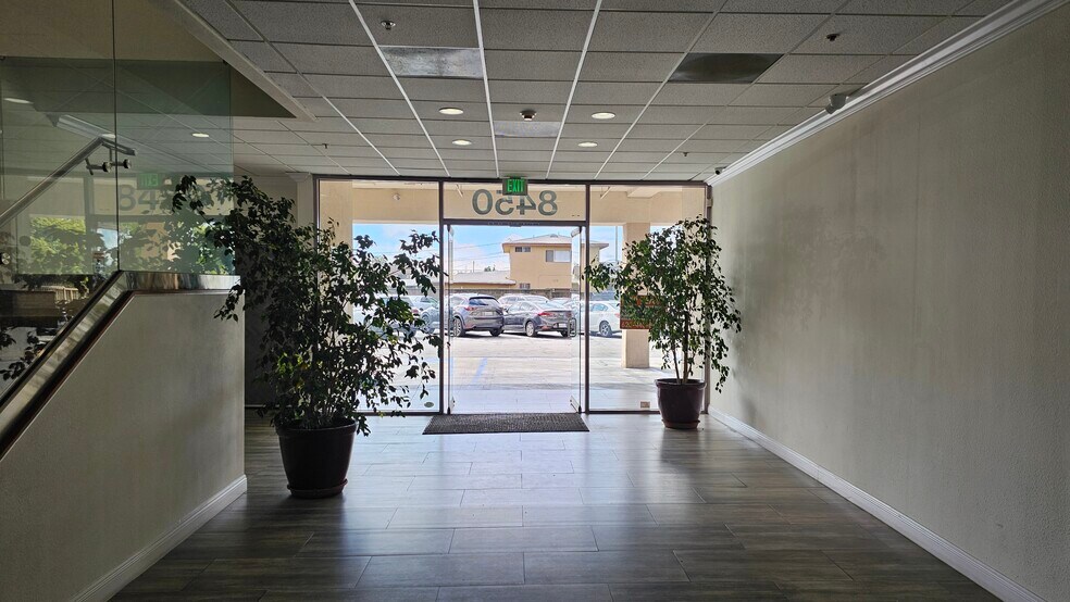 8450 Garvey Ave, Rosemead, CA à louer - Photo du bâtiment - Image 2 de 12