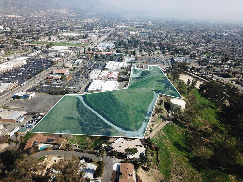 Del Rosa Ave, San Bernardino, CA for sale - Primary Photo - Image 1 of 4