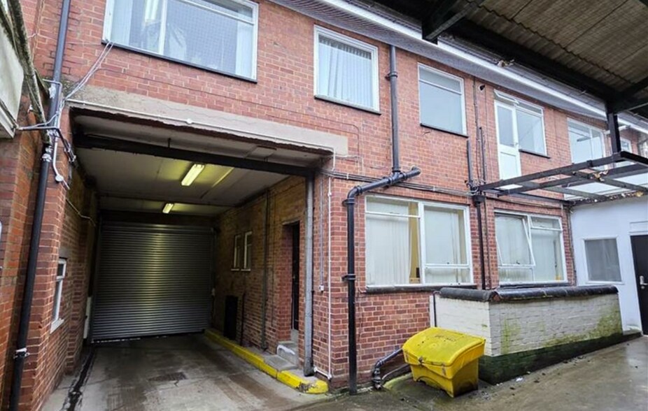 95-99 Three Shires Oak Rd, Smethwick à vendre - Photo du bâtiment - Image 2 de 12