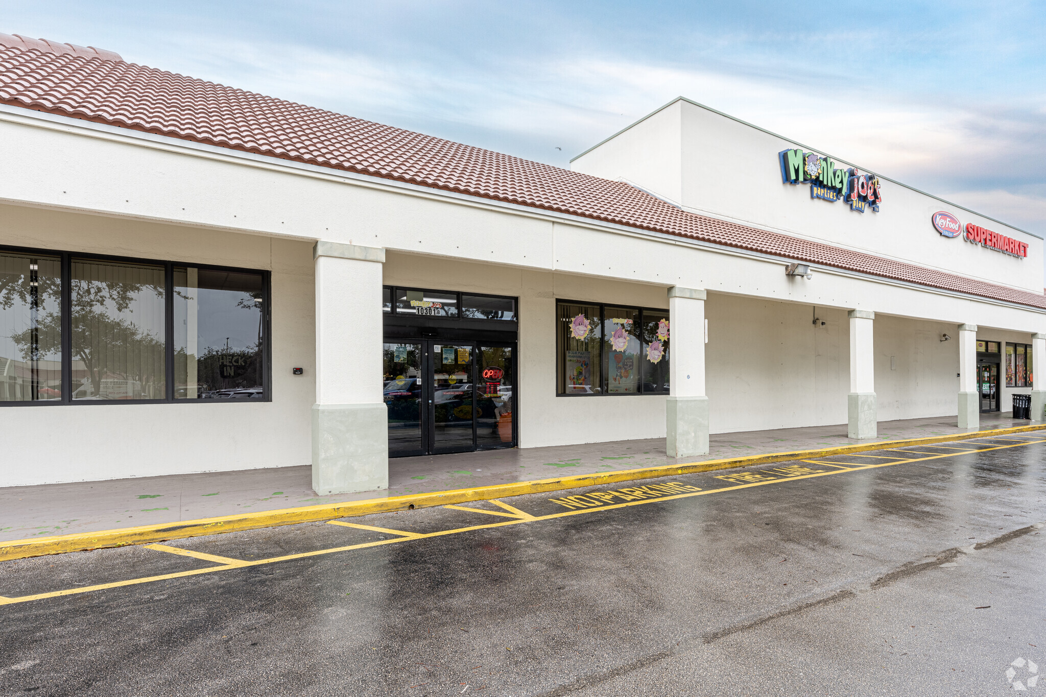 10299-10391 Royal Palm Blvd, Coral Springs, FL for lease Building Photo- Image 1 of 5